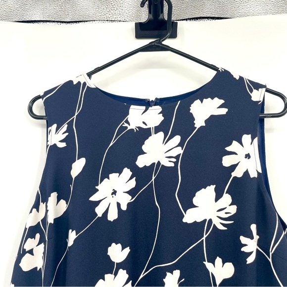 Brooks Brothers Sleeveless Floral Dress – Tie Waist, Full Skirt – Size 12 - Picture 2 of 13